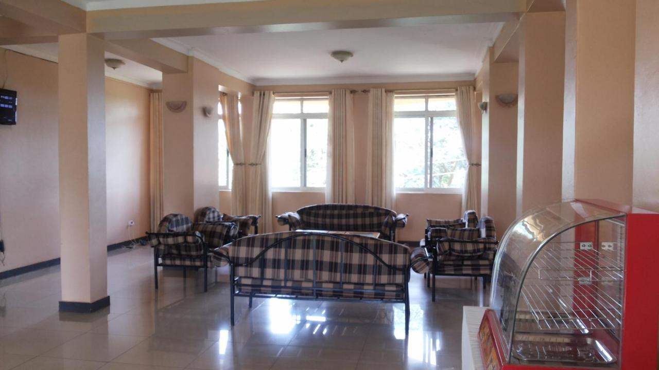 Westcliff Hotel Lira Exterior foto